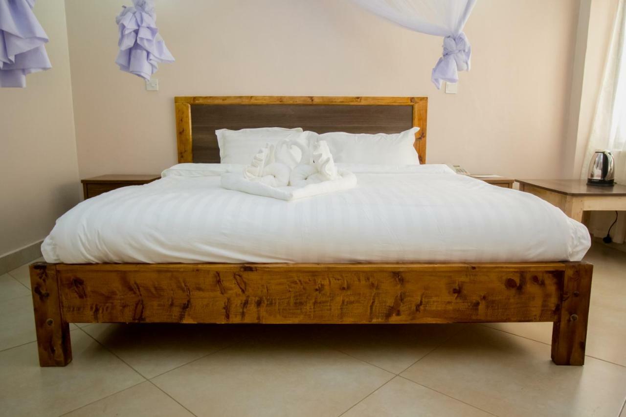 Paleo Hotel And Spa Thika Exterior foto